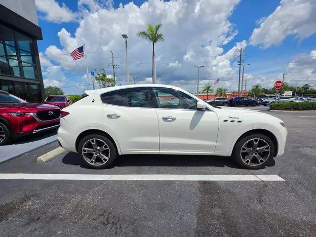 2023 Maserati Levante Modena