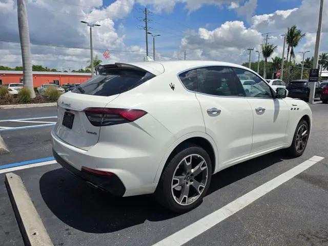 2023 Maserati Levante Modena
