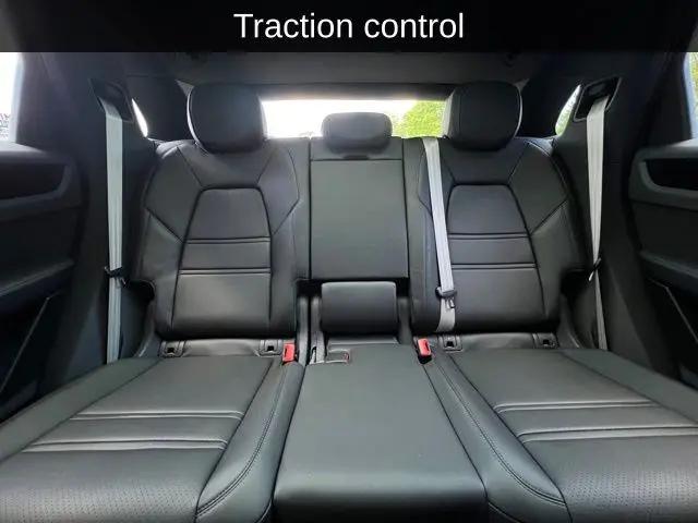 2023 Porsche Cayenne Cayenne