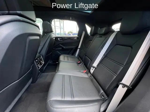 2023 Porsche Cayenne Cayenne