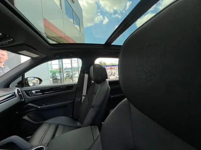 2023 Porsche Cayenne Cayenne