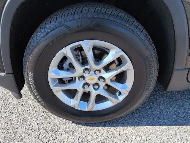2021 Chevrolet Traverse FWD LT Leather