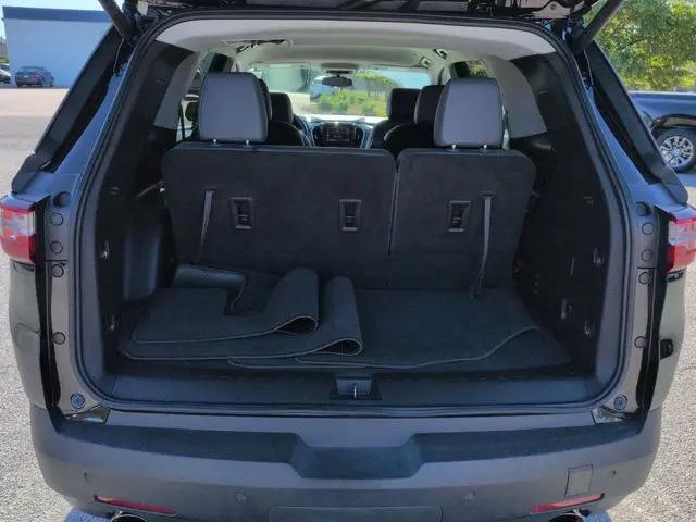 2021 Chevrolet Traverse FWD LT Leather