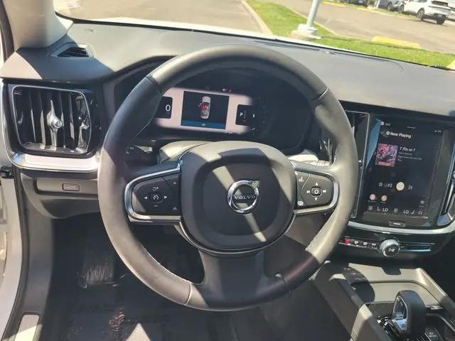 2024 Volvo S60 B5 Core Dark Theme