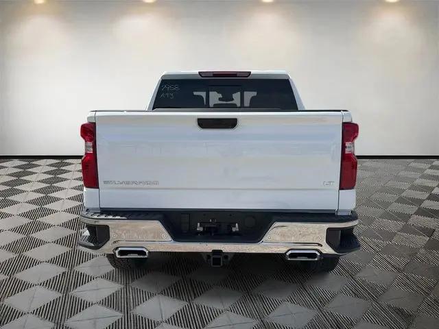 2026 Chevrolet Silverado 1500 4WD Crew Cab Standard Bed LT