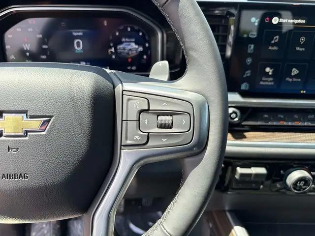 2026 Chevrolet Silverado 1500 4WD Crew Cab Standard Bed LT