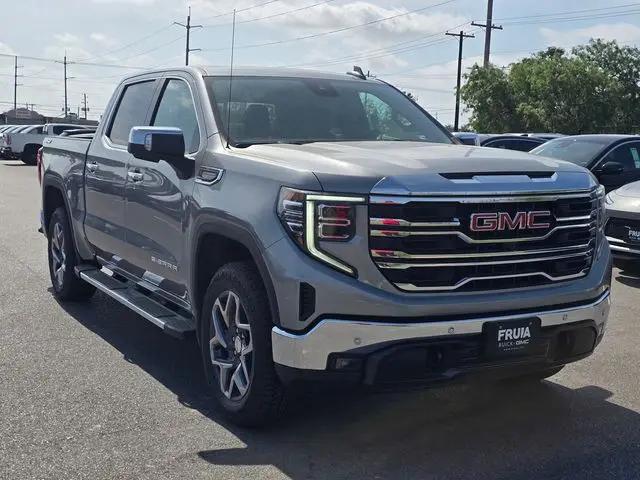 2026 GMC Sierra 1500 Crew Cab, Short Bed, SLT, 4WD
