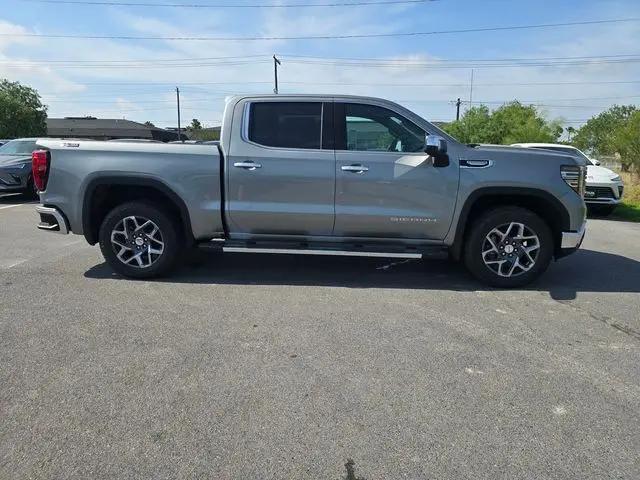 2026 GMC Sierra 1500 Crew Cab, Short Bed, SLT, 4WD