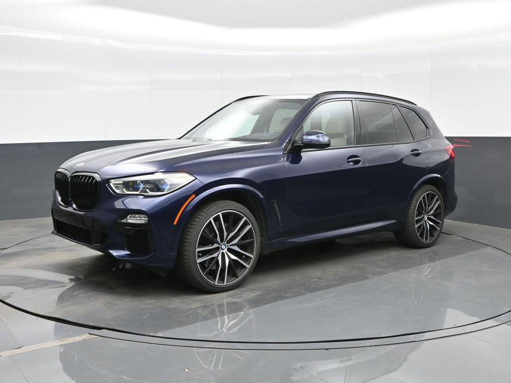 2020 BMW X5 M50i's photo