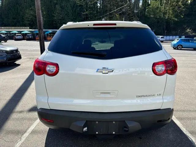 2011 Chevrolet Traverse LS