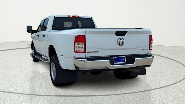 2024 Ram 3500 Big Horn Crew Cab 4x4 8' Box