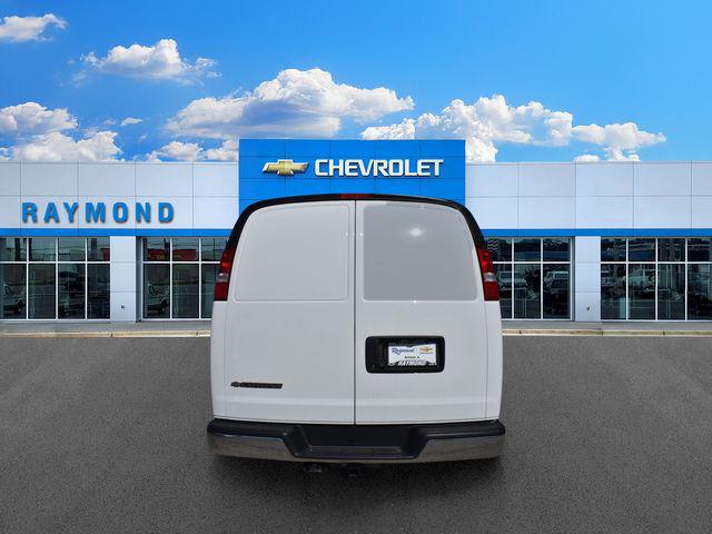 2025 Chevrolet Express Cargo Van RWD 2500 Regular Wheelbase WT