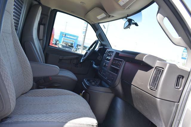 2025 Chevrolet Express Cargo Van RWD 2500 Regular Wheelbase WT