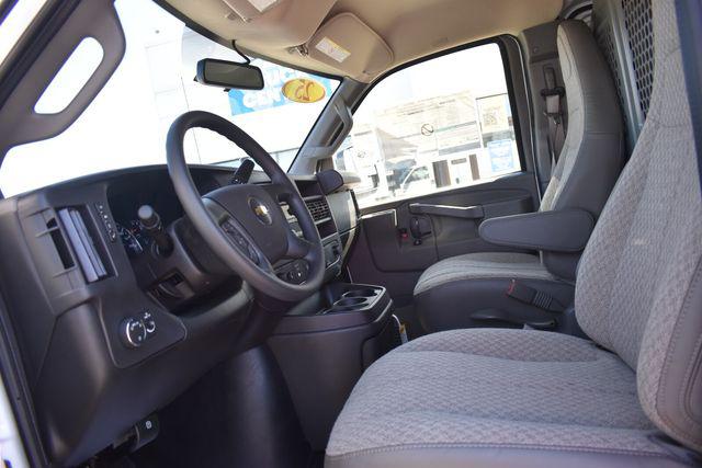 2025 Chevrolet Express Cargo Van RWD 2500 Regular Wheelbase WT