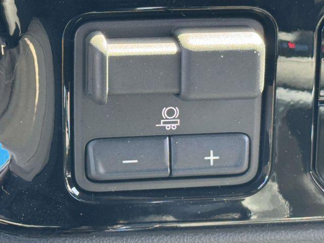 2026 Chevrolet Silverado 1500 4WD Crew Cab Standard Bed LT