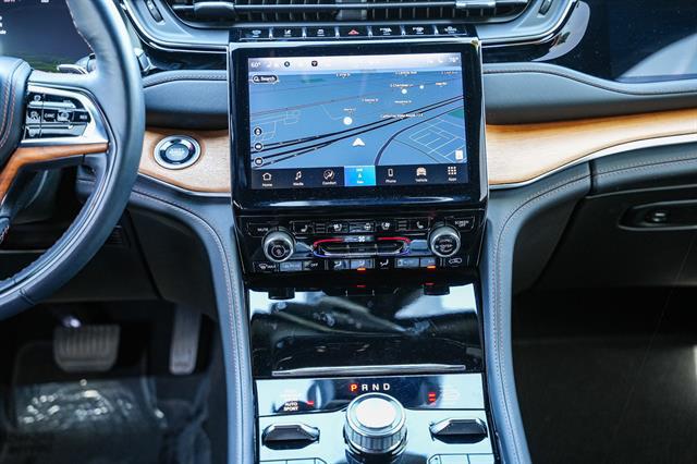 2022 Jeep Grand Cherokee Summit Reserve 4x4