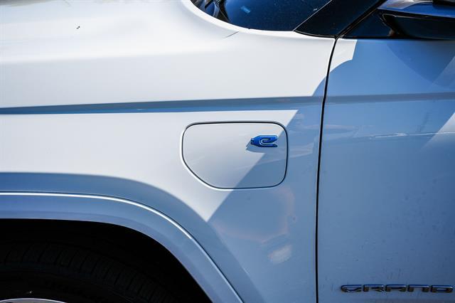 2022 Jeep Grand Cherokee Summit Reserve 4x4