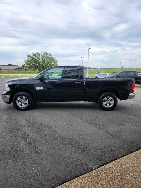 2024 Ram 1500 Classic SLT Quad Cab 4x4 6'4" Box