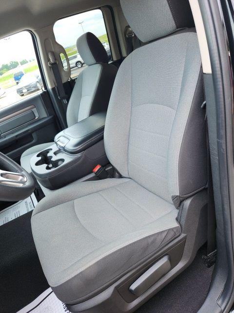 2024 Ram 1500 Classic SLT Quad Cab 4x4 6'4" Box