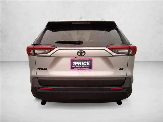 2025 Toyota RAV4 LE