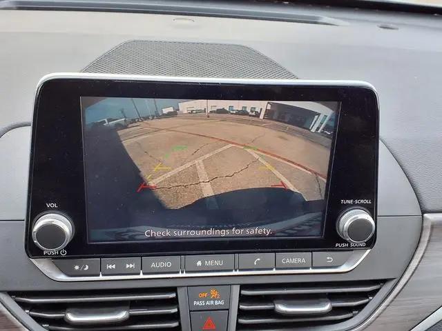 2024 Nissan Altima SV FWD