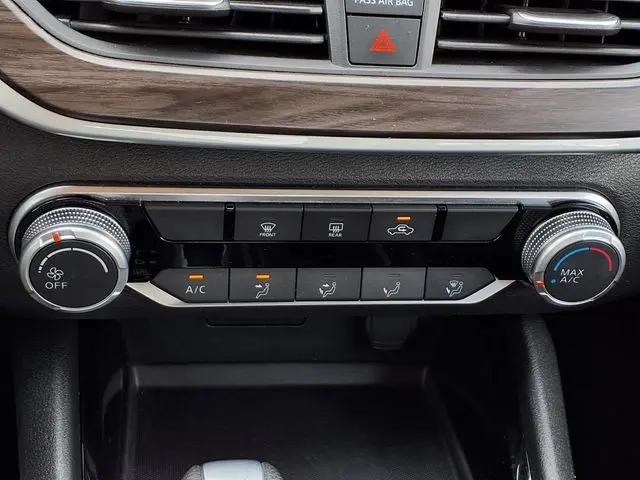 2024 Nissan Altima SV FWD