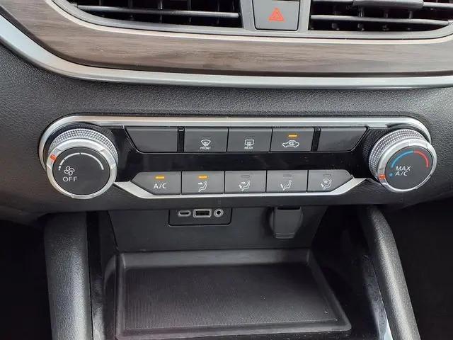 2024 Nissan Altima SV FWD