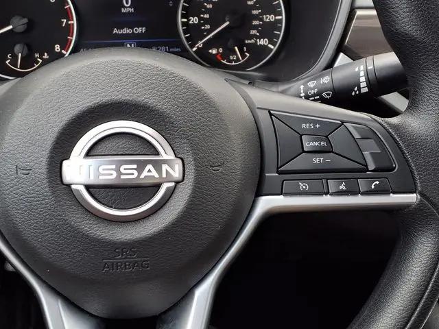 2024 Nissan Altima SV FWD
