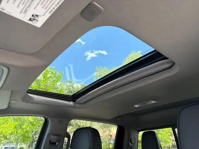 2025 GMC Sierra 2500HD 4WD Crew Cab Standard Bed Denali