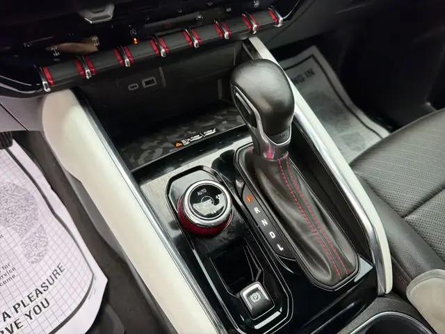 2023 GMC Canyon 4WD Crew Cab Short Box AT4X