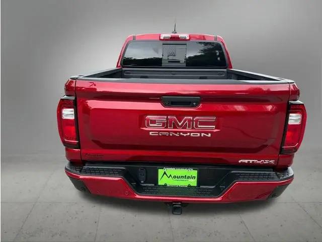 2023 GMC Canyon 4WD Crew Cab Short Box AT4X