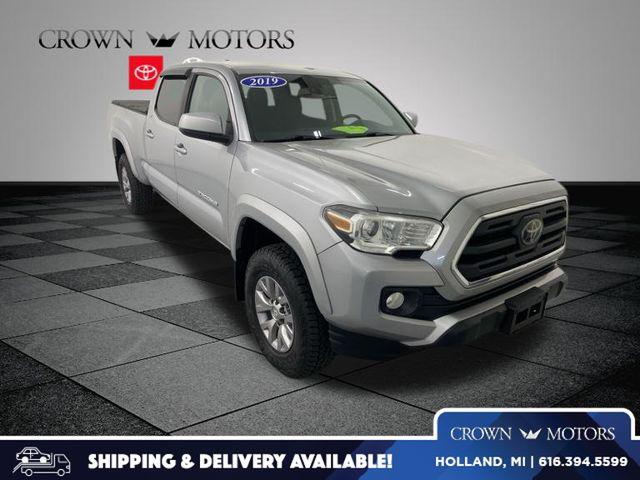 2019 Toyota Tacoma SR5 Double Cab 4WD V6 Auto LB's photo