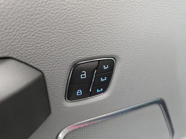 2022 Ford F-350 Limited