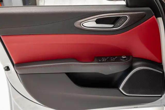 2021 Alfa Romeo Giulia Ti AWD