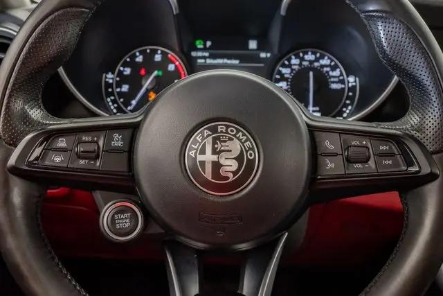 2021 Alfa Romeo Giulia Ti AWD