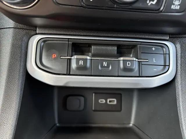 2023 GMC Acadia FWD SLE