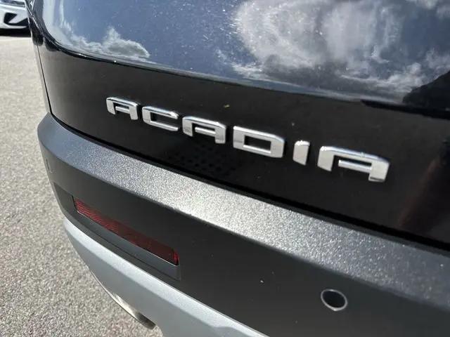 2023 GMC Acadia FWD SLE