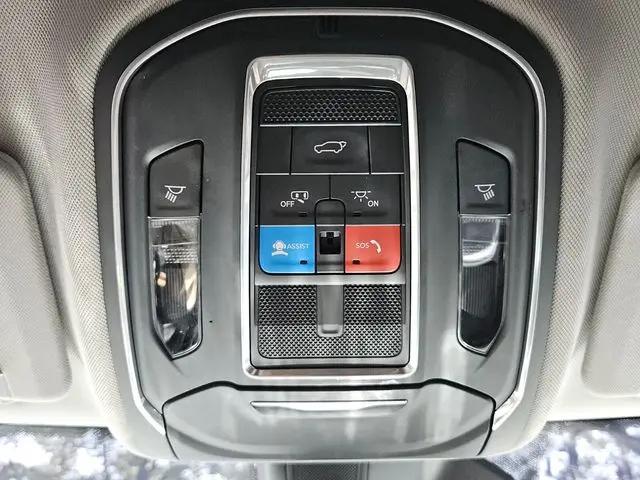 2022 Jeep Grand Cherokee Limited 4x2