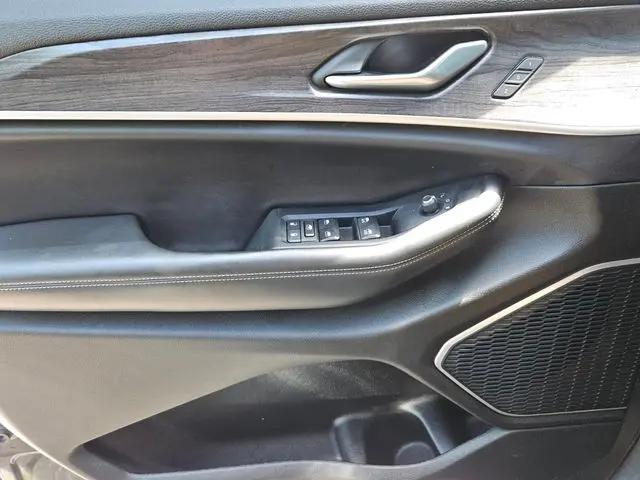 2022 Jeep Grand Cherokee Limited 4x2