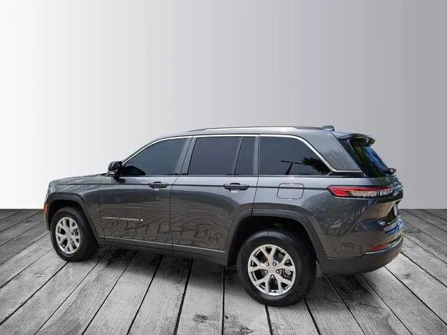 2022 Jeep Grand Cherokee Limited 4x2