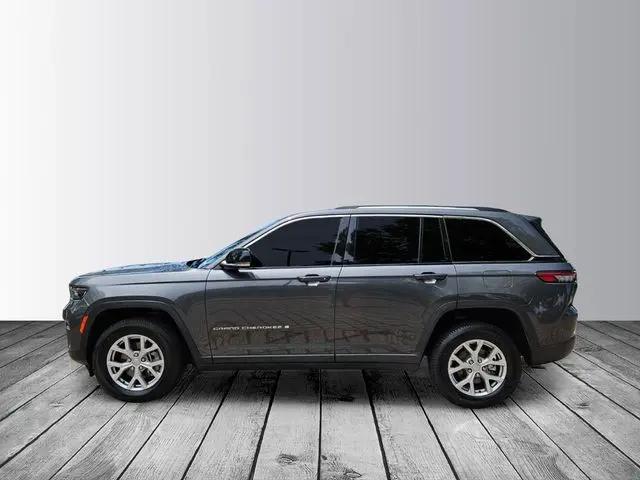 2022 Jeep Grand Cherokee Limited 4x2
