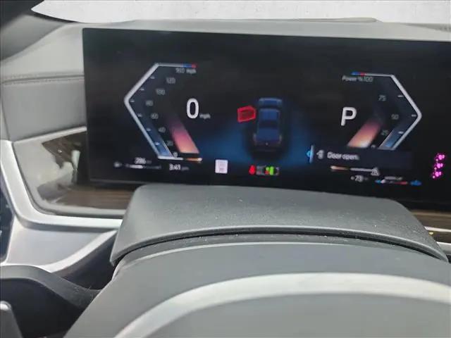 2024 BMW X6 xDrive40i