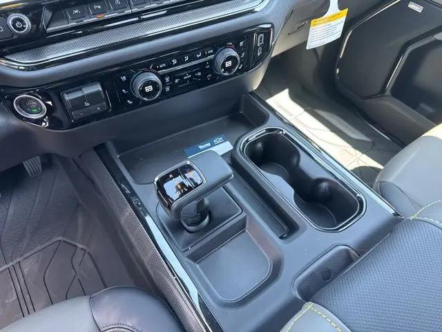 2026 Chevrolet Silverado 1500 4WD Crew Cab Short Bed ZR2