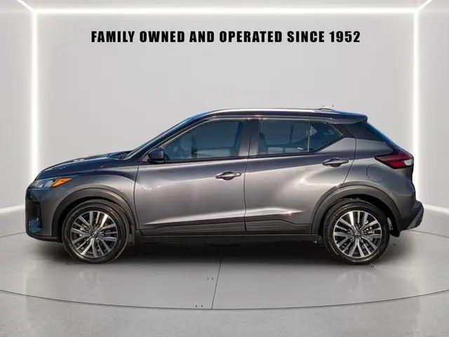 2024 Nissan Kicks SV Xtronic CVT