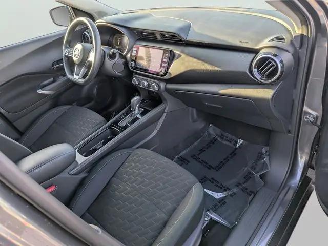 2024 Nissan Kicks SV Xtronic CVT