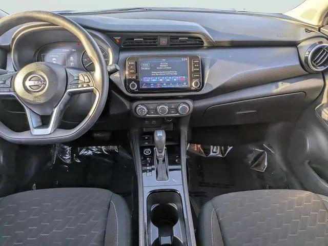 2024 Nissan Kicks SV Xtronic CVT
