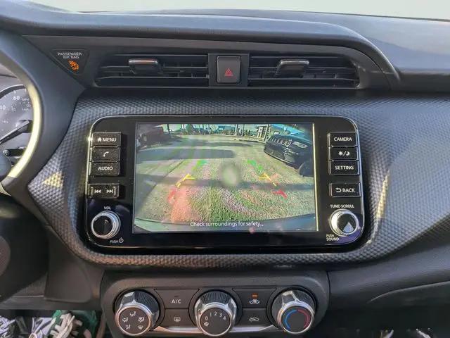 2024 Nissan Kicks SV Xtronic CVT