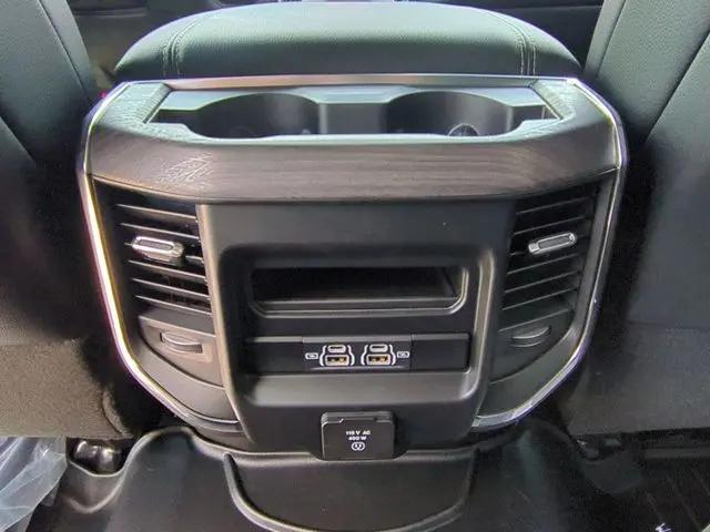 2026 Ram 2500 Laramie Crew Cab 4x4 6'4" Box