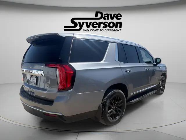 2022 GMC Yukon SLT