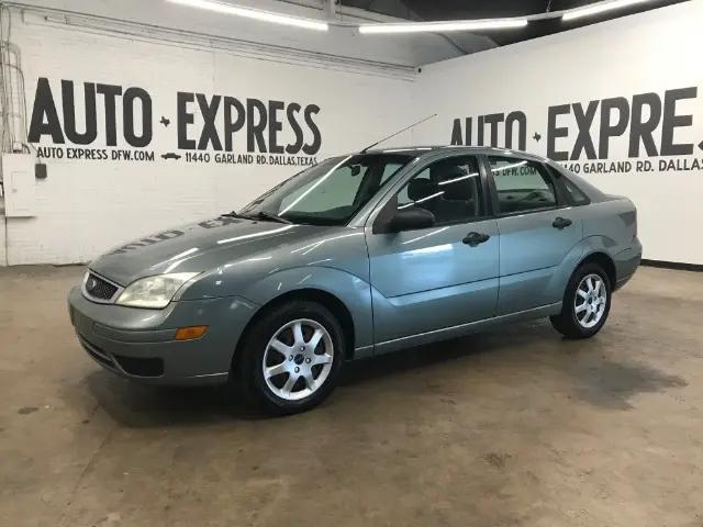 2005 Ford Focus ZX4